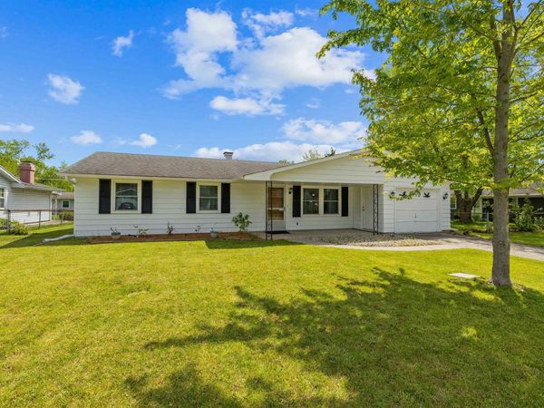 5110 Camelot Drive, Fort Wayne, IN 46815