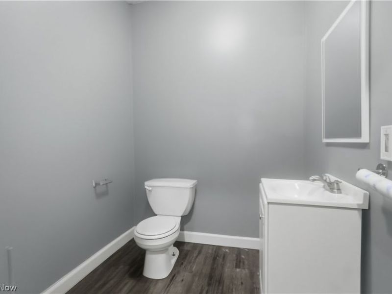 9706 Sophia Avenue, Cleveland, OH 44104 Photo 9