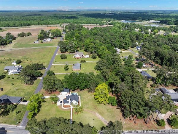 608 N East Street , Roseboro, NC 28382