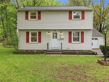 189 Walzford Road, Irondequoit, NY 14622