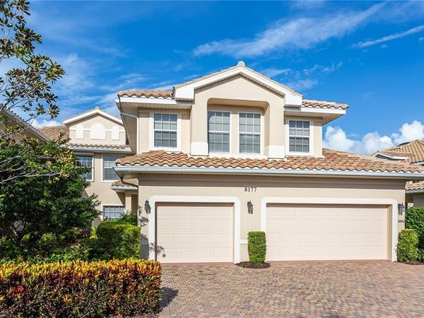 8177 Saratoga DR , Unit 1002, NAPLES, FL 34113