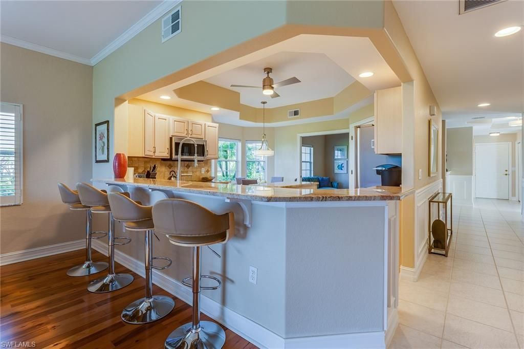 8177 Saratoga Dr , Unit 1002, Naples, FL 34113 Photo