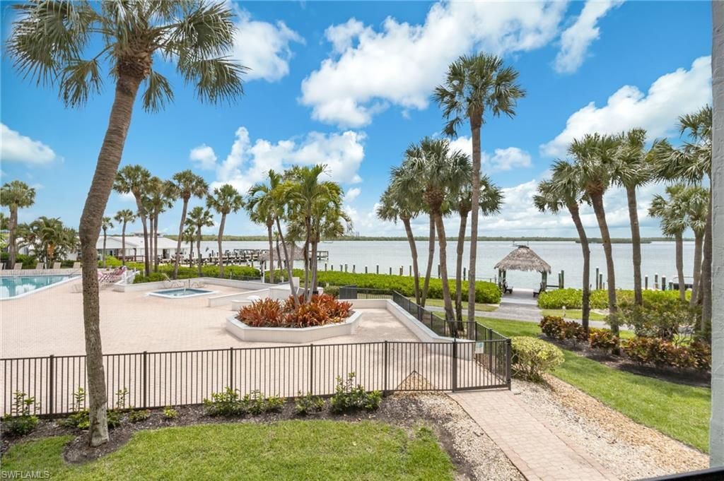 1085 Bald Eagle Dr , Unit E206, Marco Island, FL 34145 Photo