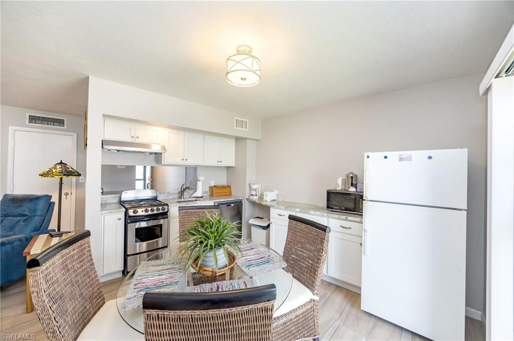 1085 Bald Eagle Dr , Unit E206, Marco Island, FL 34145 Photo