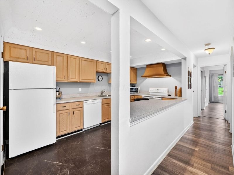 1484 Lafayette Drive, Unit A, Upper Arlington, OH 43220 Photo 24