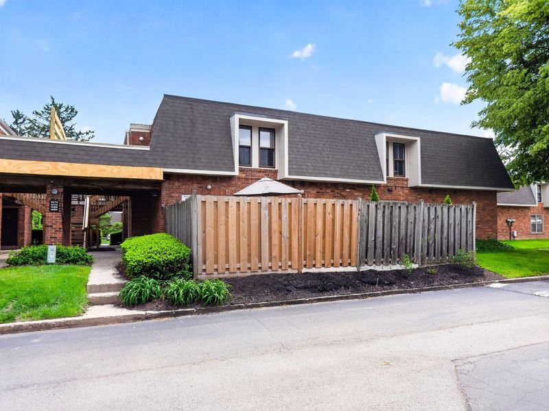 1484 Lafayette Drive, Unit A, Upper Arlington, OH 43220 Photo 47