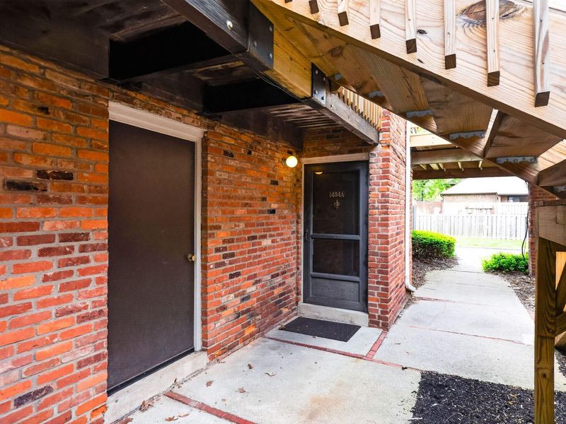 1484 Lafayette Drive, Unit A, Upper Arlington, OH 43220 Photo 6
