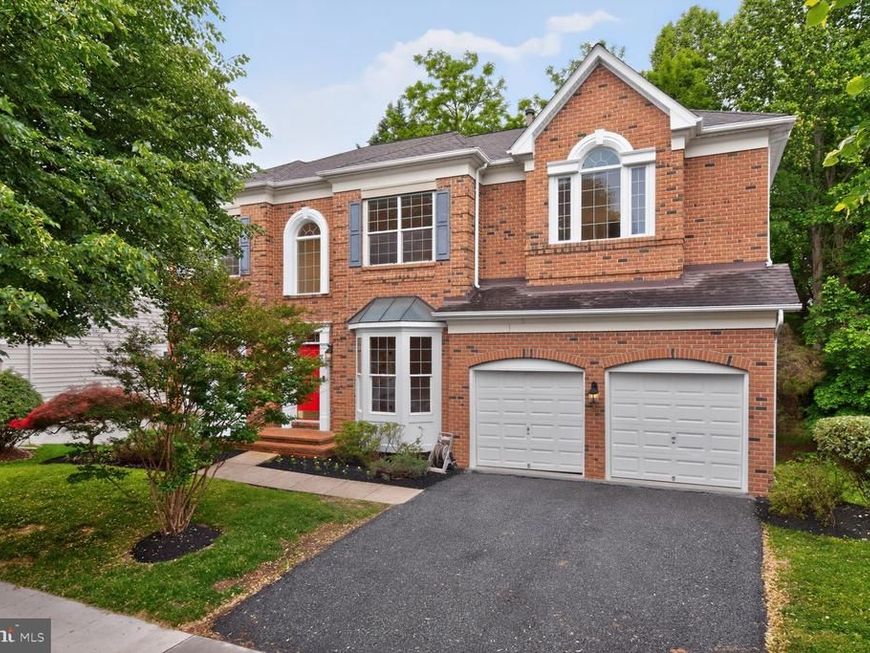 404 Misty Knoll Drive, Rockville, MD 20850 Main Photo