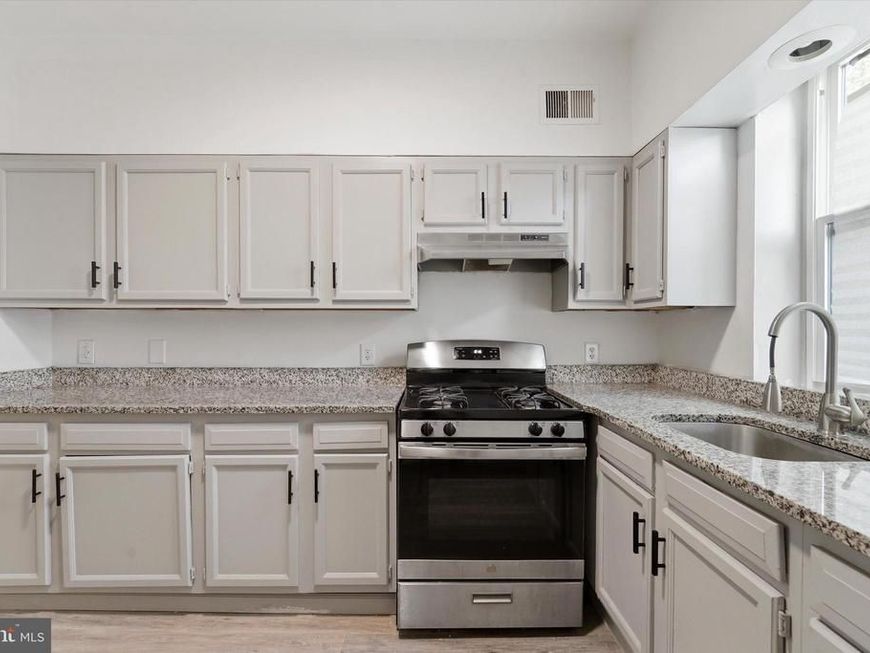 4940 W Stiles Street, Philadelphia, PA 19131 Main Photo