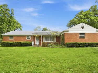 101 Winchcombe Drive, Washington TWP, OH 45459