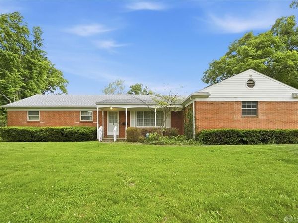 101 Winchcombe Drive, Washington TWP, OH 45459