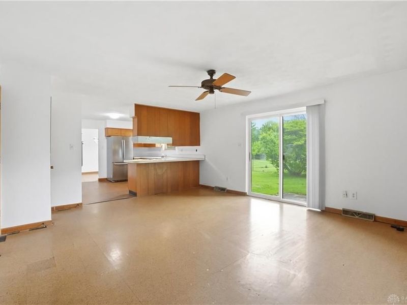 101 Winchcombe Drive, Washington Township, OH 45459 Photo 17