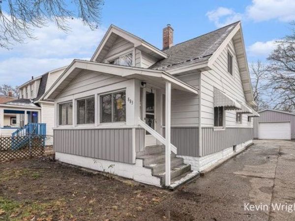 883 Emerson Avenue, Muskegon, MI 49442