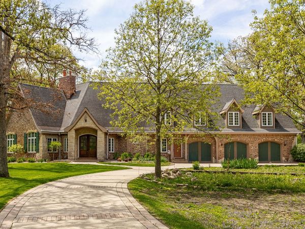 7S460 Donwood Drive , Naperville, IL 60540