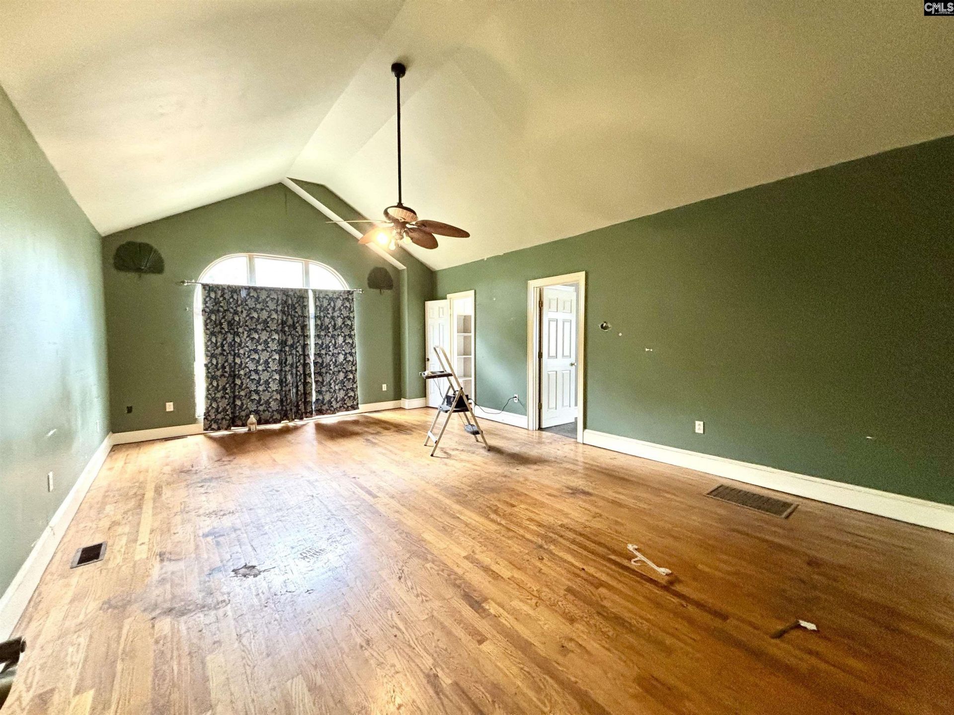 310 Otis Road Photo 11