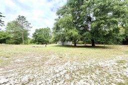 310 Otis Road photo 4