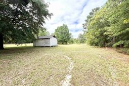 310 Otis Road photo 4