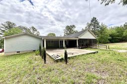 310 Otis Road photo 4