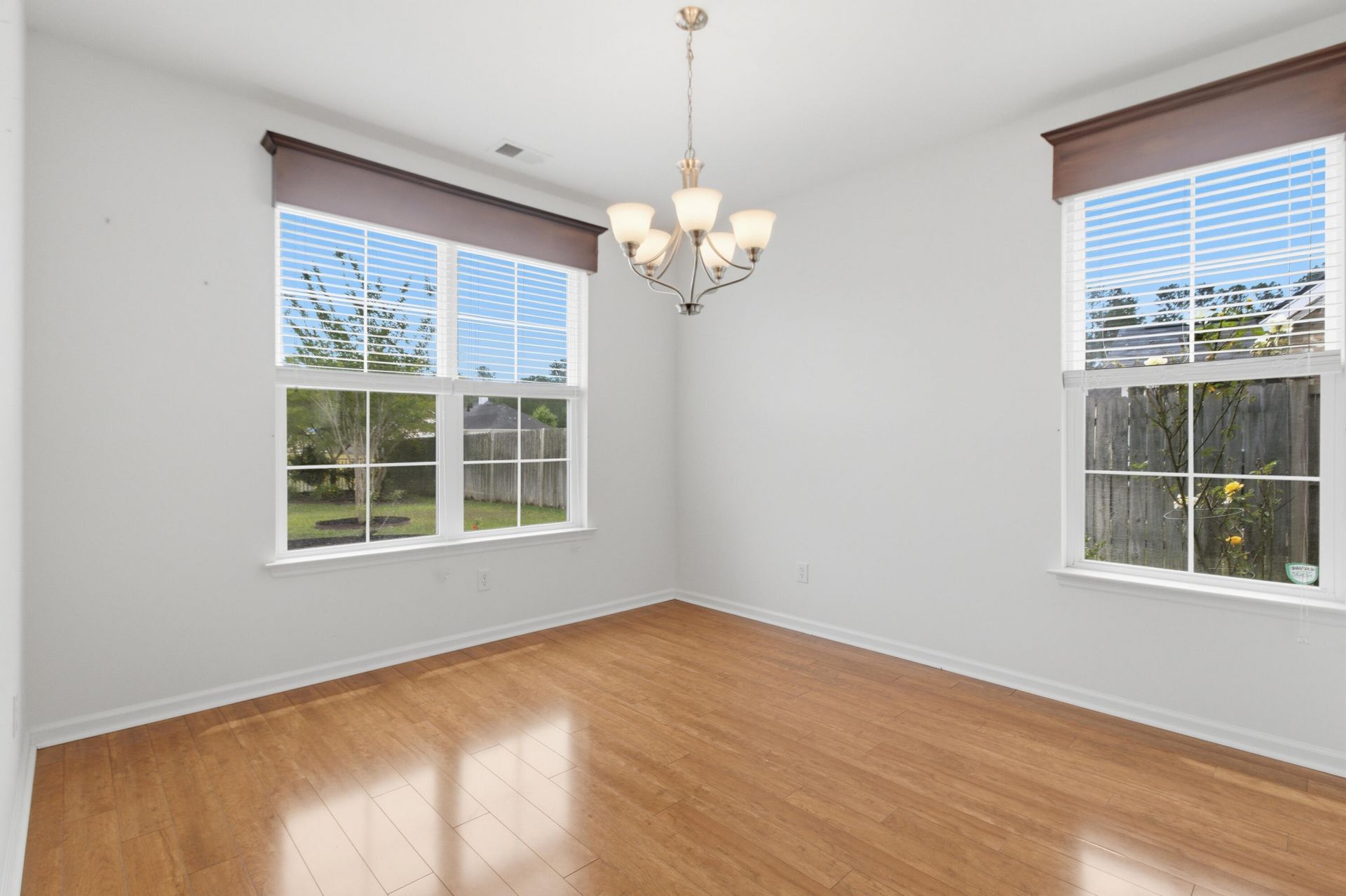 2054 Triple Crown Lane Photo 15