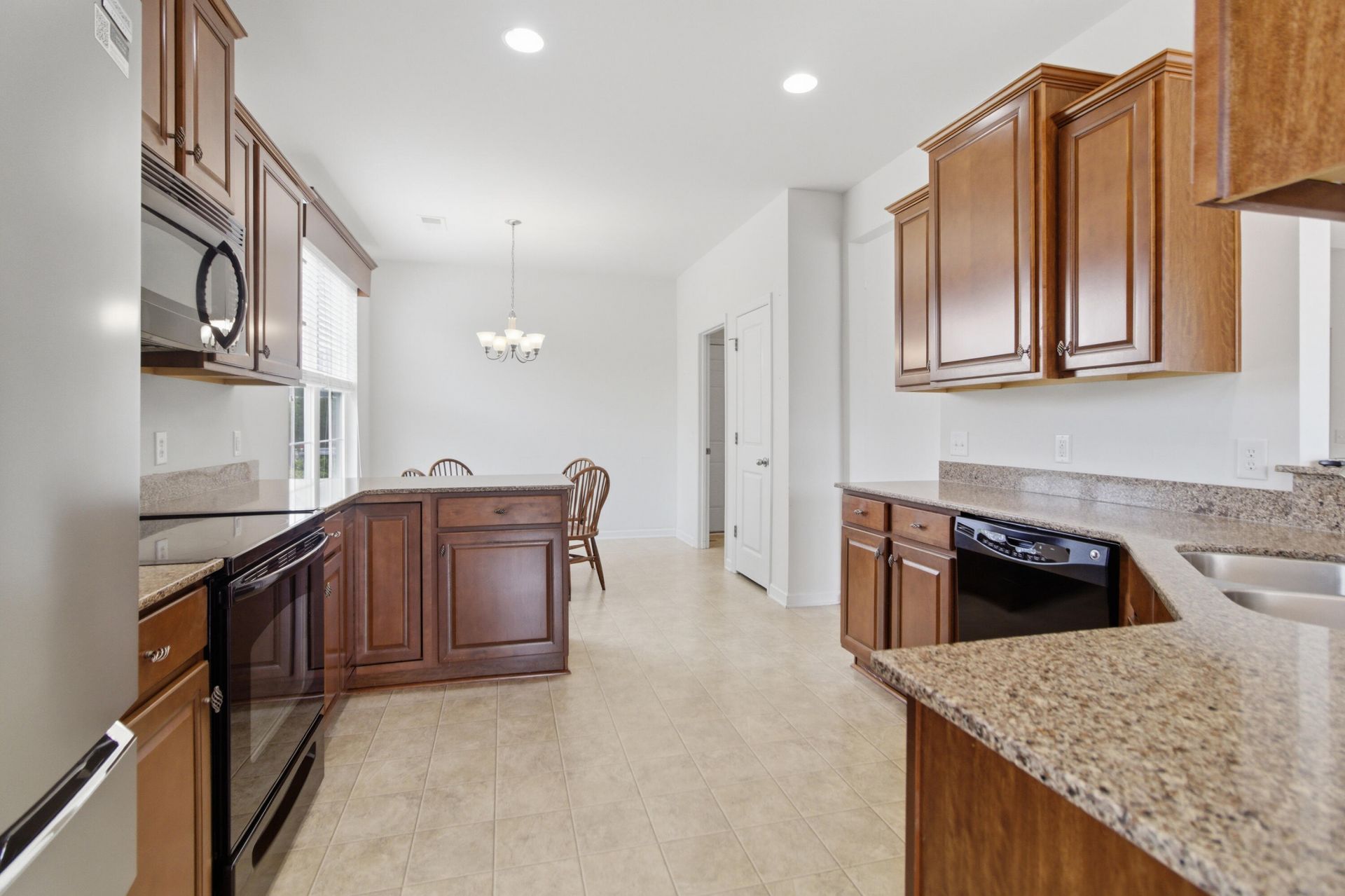 2054 Triple Crown Lane Photo 17