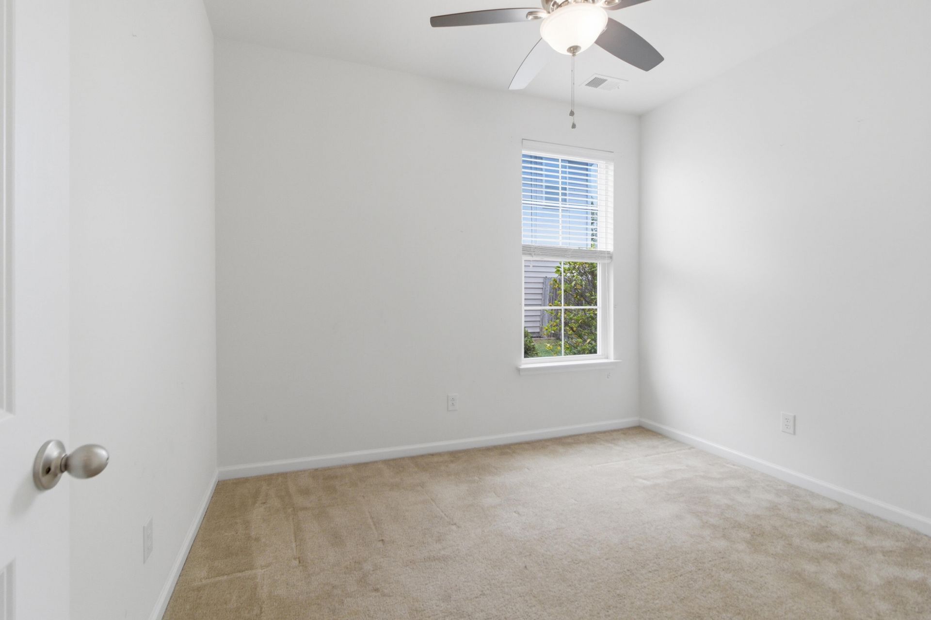 2054 Triple Crown Lane Photo 34