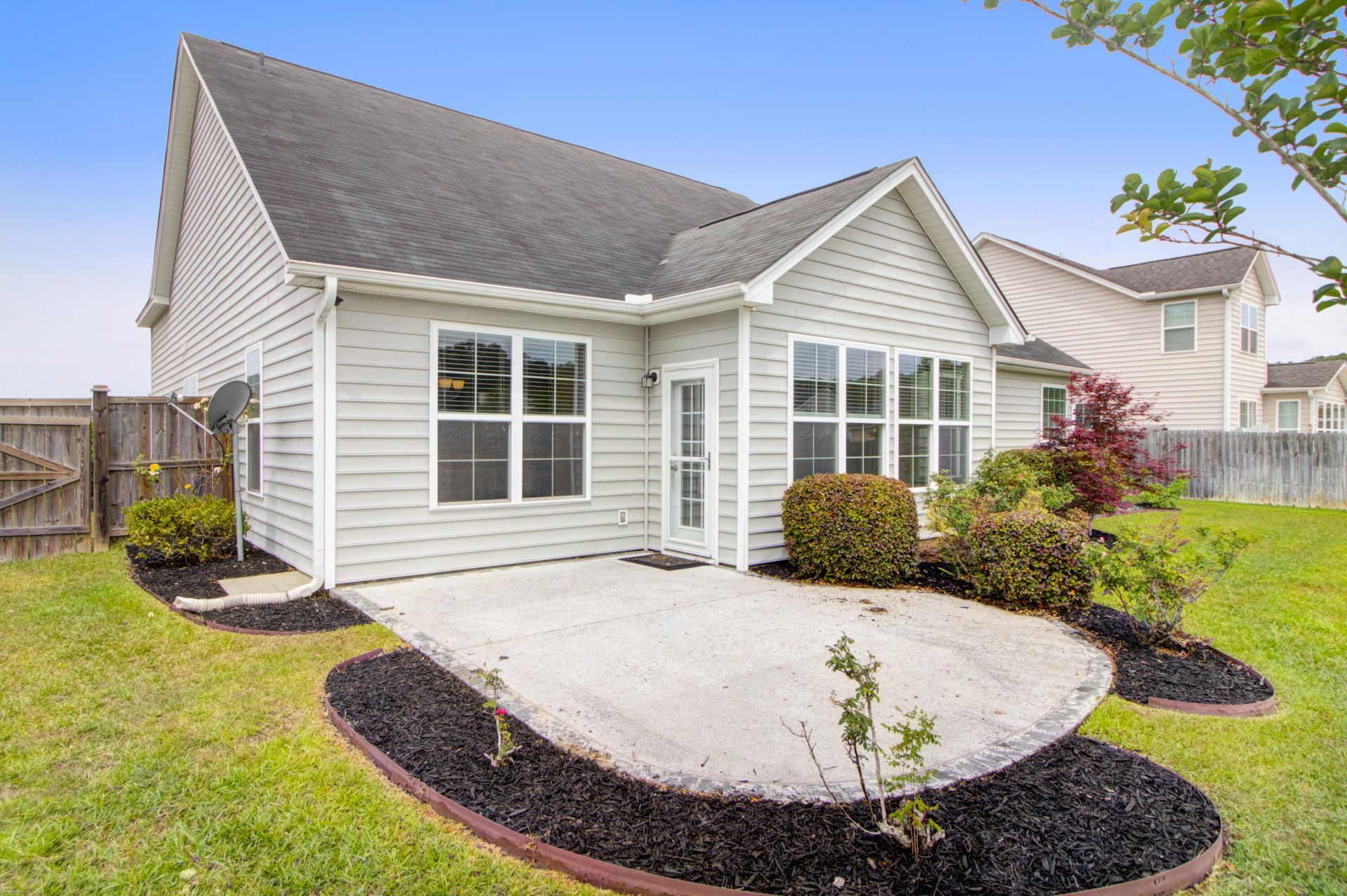 2054 Triple Crown Lane Photo 44