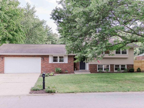 505 WINGATE Drive, Sherman, IL 62684