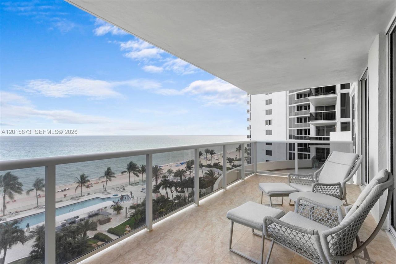 19111 Collins Ave , Unit 604, Sunny Isles Beach, FL 33160 Photo