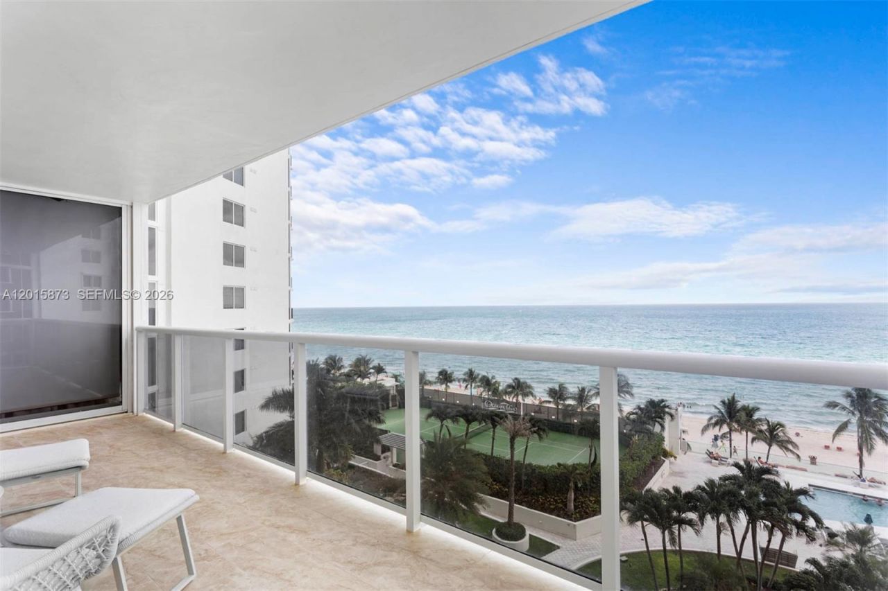 19111 Collins Ave , Unit 604, Sunny Isles Beach, FL 33160 Photo