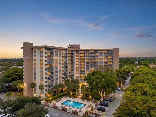 10777 W Sample Rd , Unit 209, Coral Springs, FL 33065