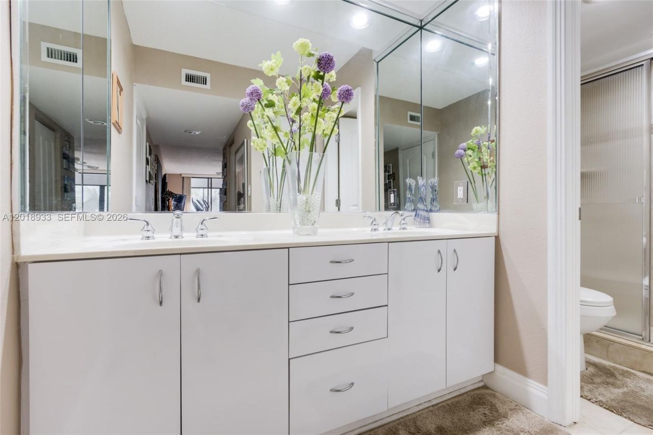 1410 Sheridan St, Unit 9I, Hollywood, FL 33020 Photo