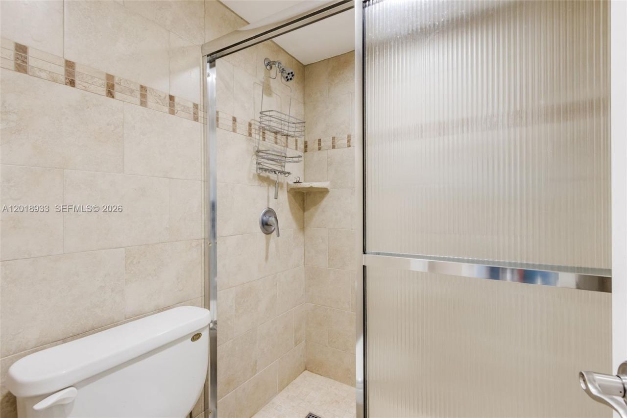 1410 Sheridan St, Unit 9I, Hollywood, FL 33020 Photo