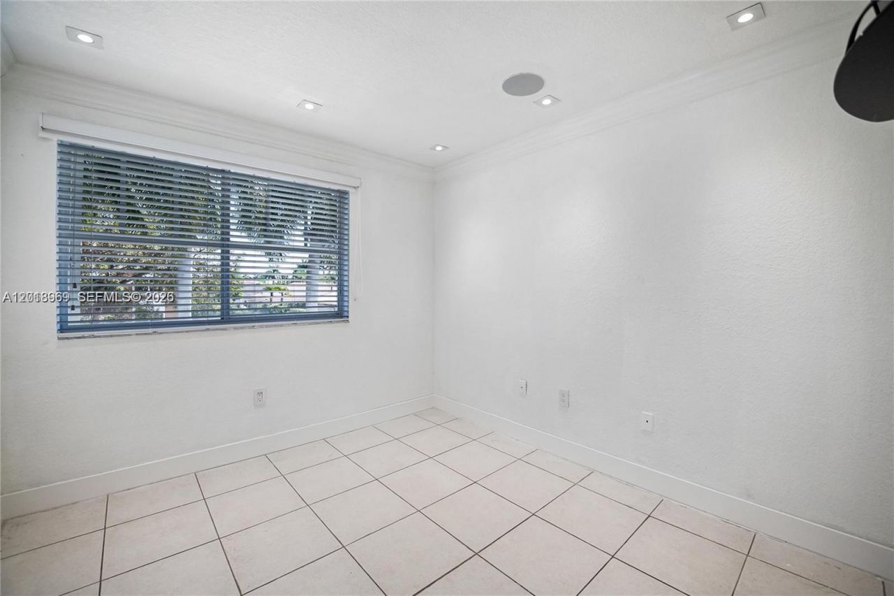 4604 SW 159th Ave , Miami, FL 33185 Photo