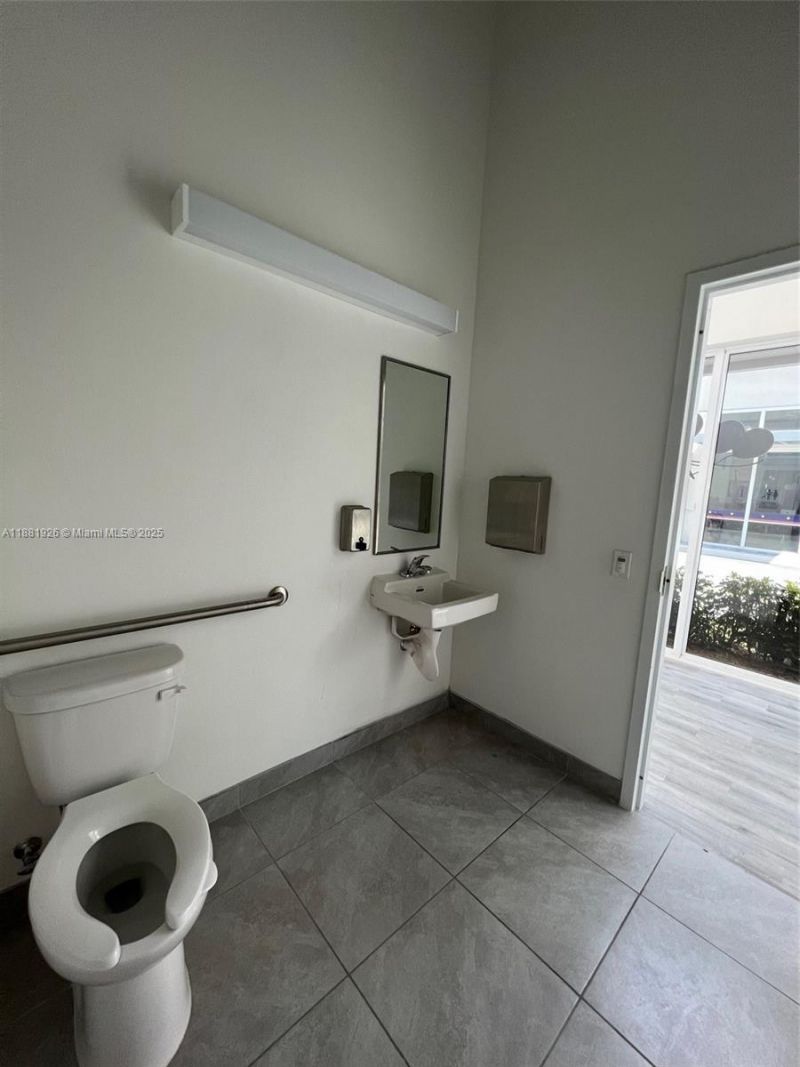 9610 Stirling Rd , Unit 101, Cooper City, FL 33024 Photo