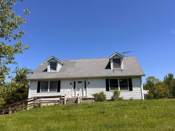 4211 St Rd 252, Mt Carmel, IN 47012