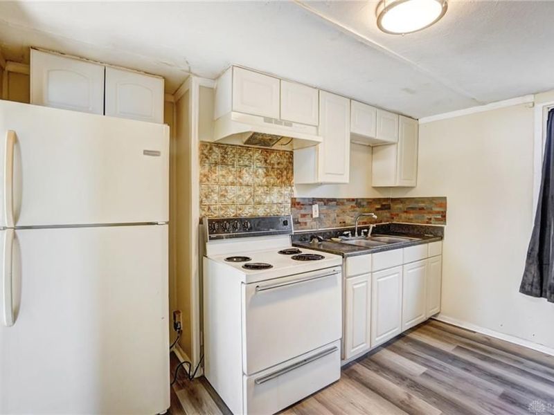 2150 Kensington Drive, Dayton, OH 45406 Photo 8