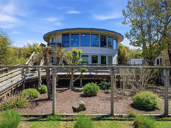 583 Bayberry Walk , Ocean Beach, NY 11770