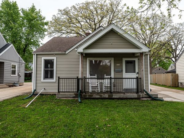 1012 S 111th St, West Allis, WI 53214