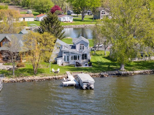 W10285 Shorecrest Dr, Fox Lake, WI 53933