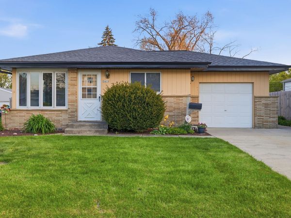 5419 Marboro Dr, Racine, WI 53406