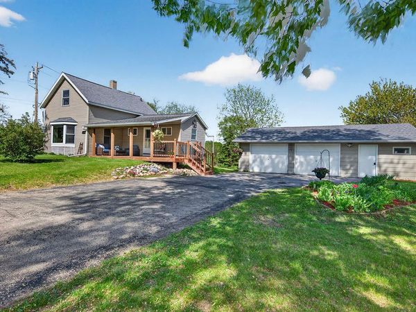 11790 Main St, Trempealeau, WI 54661