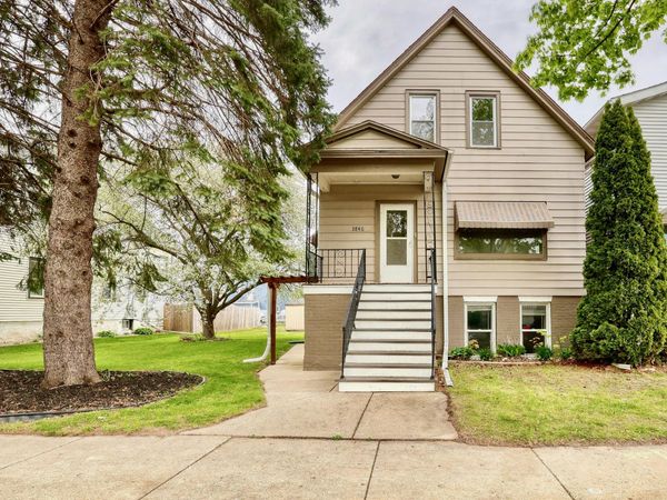 3846 E Pulaski Ave, Cudahy, WI 53110