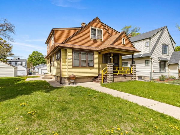 4617 N 24th St, Unit A, Milwaukee, WI 53209