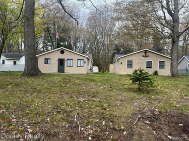 977 Port Austin Road, Port Austin Twp, MI 48467