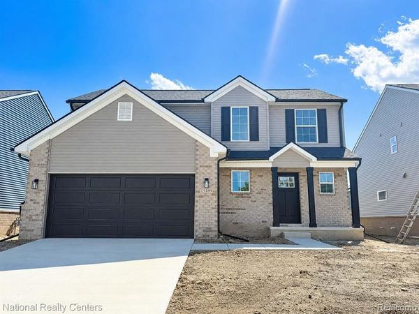 15189 Hanover Avenue , Allen Park, MI 48101