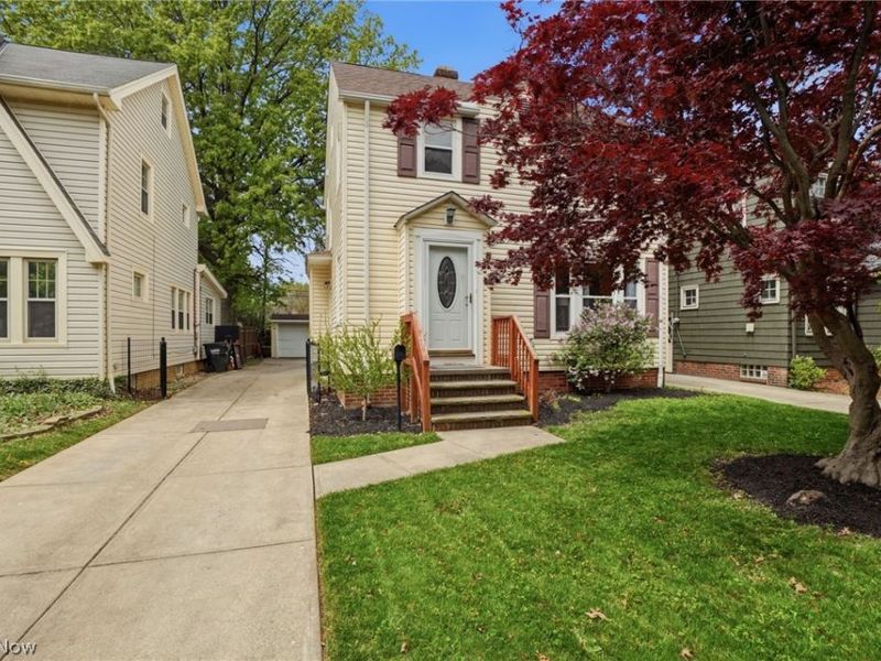 350 E 210th Street, Euclid, OH 44123 Photo 2