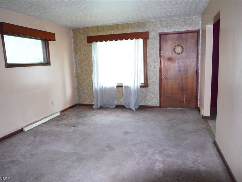 483 17th Street NW, Barberton, OH 44203 Photo 6