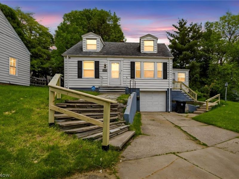 3579 Lloyd Road , Cleveland, OH 44111 Photo 30