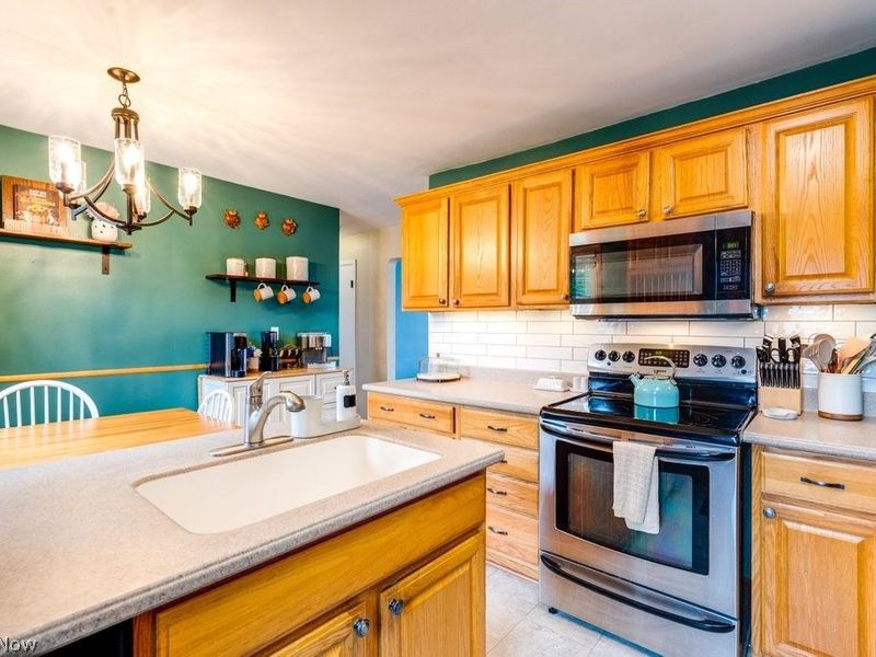 28935 W Willowick Drive , Willowick, OH 44095 Photo 13