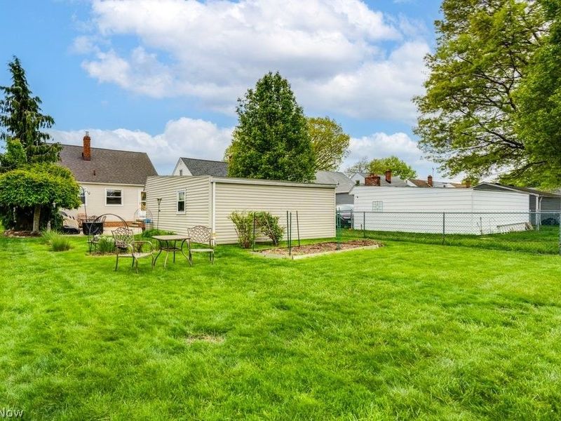 28935 W Willowick Drive , Willowick, OH 44095 Photo 6